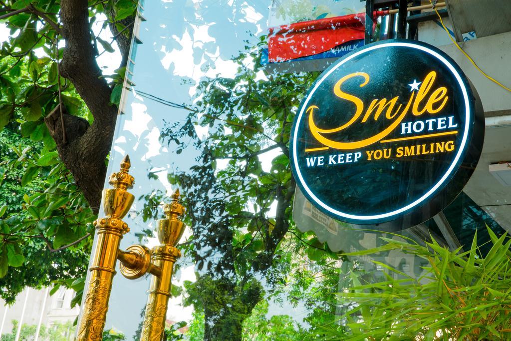 Smile Hotel Hanoi Exterior foto